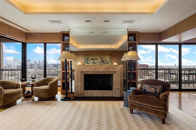 3831 Turtle Creek Boulevard - Photo 3