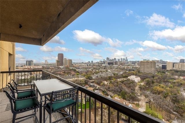 3831 Turtle Creek Boulevard - Photo 29