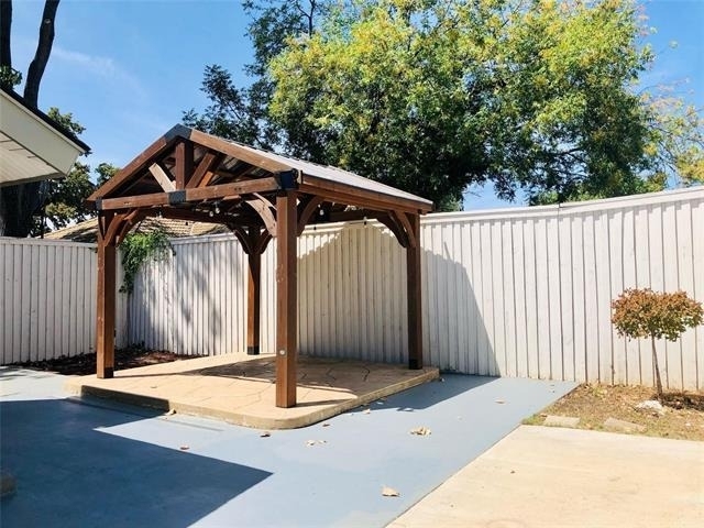 3013 Carolyn Court - Photo 20