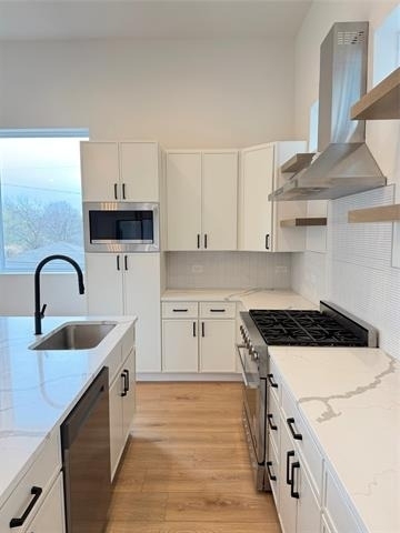 2203 Hondo Avenue - Photo 2