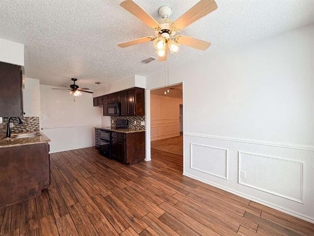 701 Daniels Drive - Photo 8