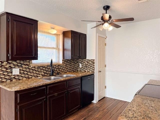 701 Daniels Drive - Photo 10