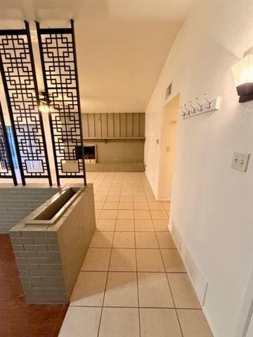 710 Silverstone Drive - Photo 2