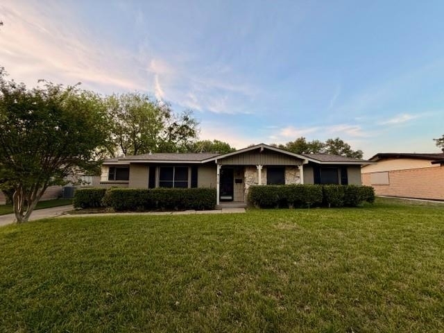 710 Silverstone Drive - Photo 32
