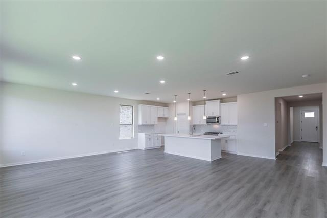 3300 Riverlawn Drive - Photo 2