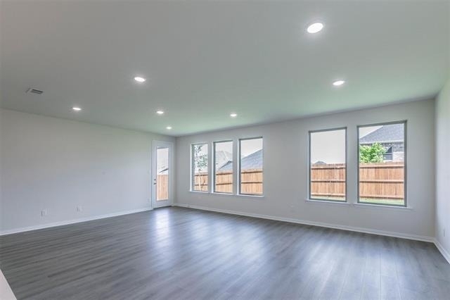 3300 Riverlawn Drive - Photo 3