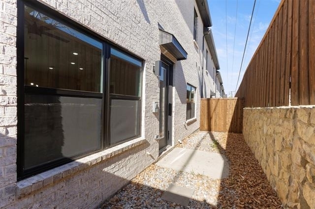 2390 Usman Drive - Photo 16