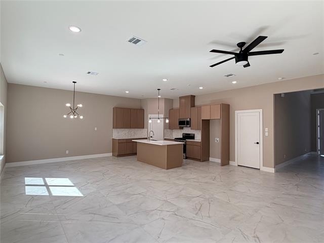 2390 Usman Drive - Photo 2