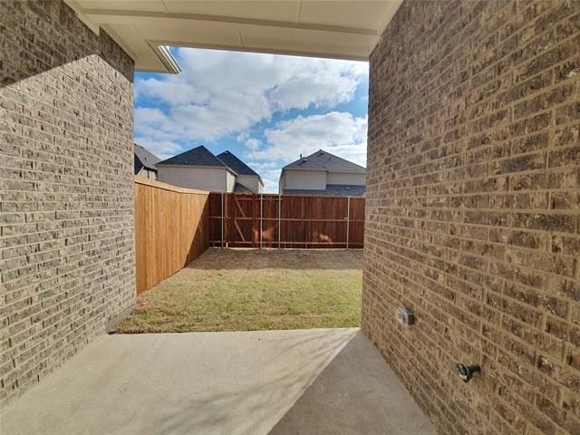 8266 Primrose Way - Photo 27