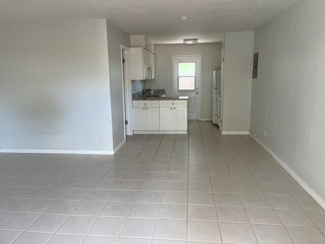 1129 Ne 17th Terrace - Photo 0