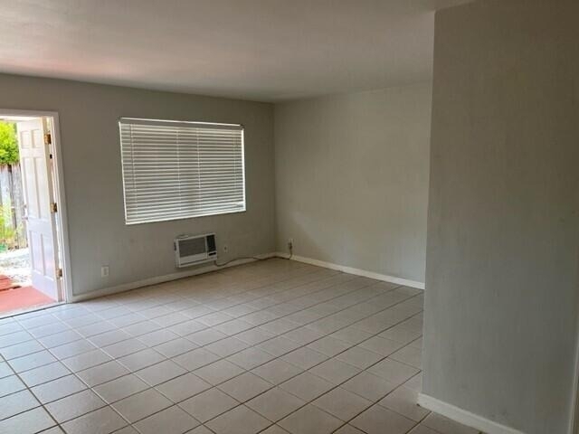 1129 Ne 17th Terrace - Photo 3