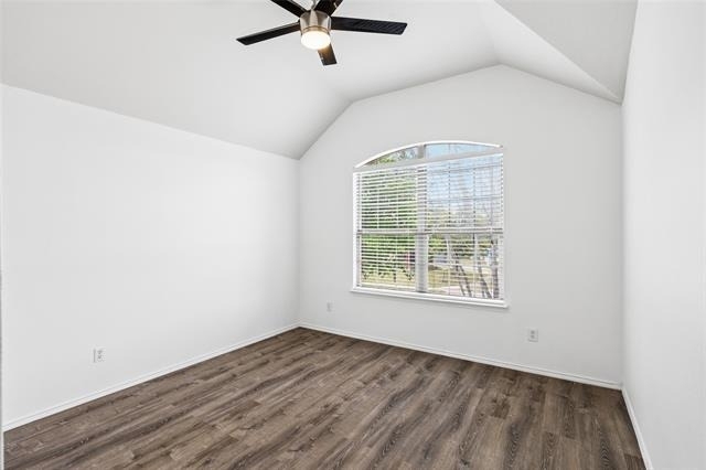 9009 Water Oak Drive - Photo 10