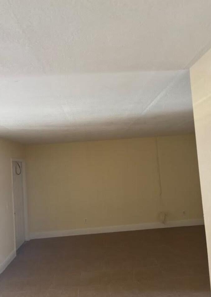 1205 Meadows Circle - Photo 4