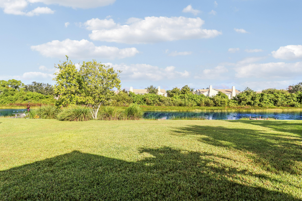 726 Sw Aruba Bay - Photo 2