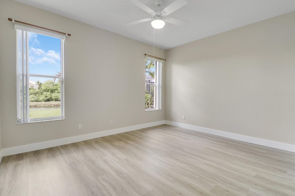 726 Sw Aruba Bay - Photo 19