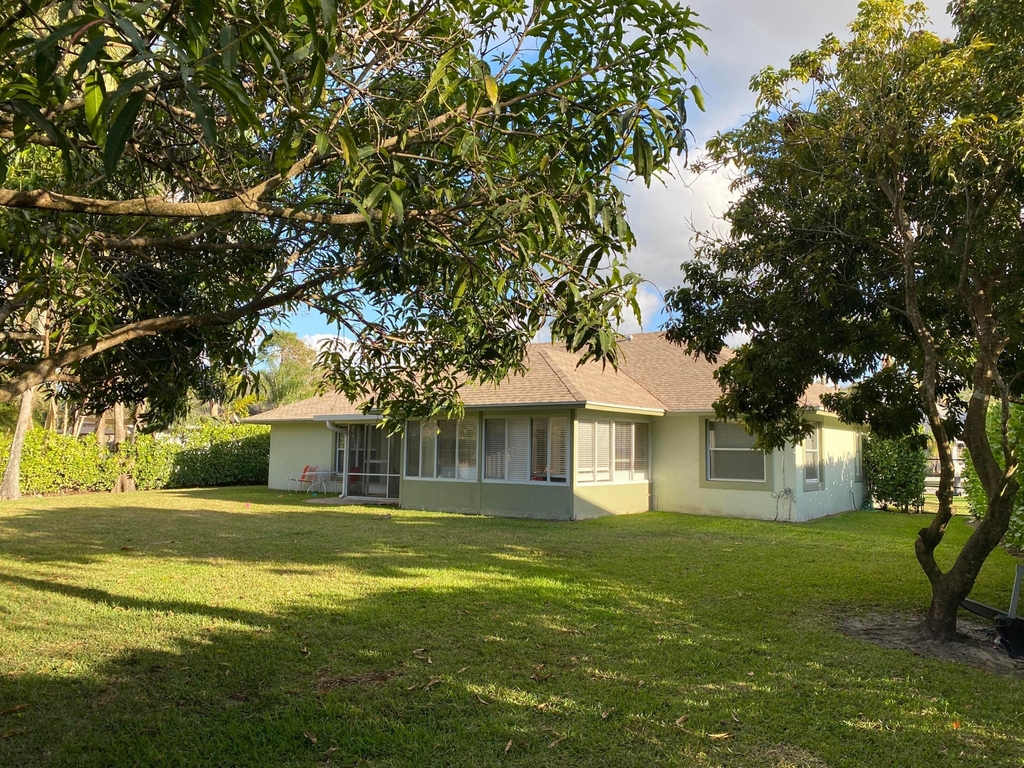 1094 Raintree Lane - Photo 25
