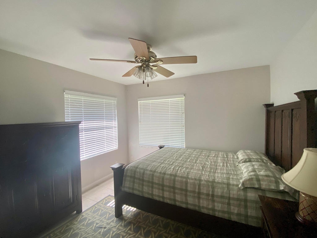 1094 Raintree Lane - Photo 21