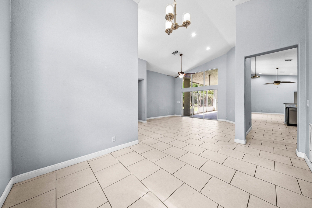 16105 Temple Boulevard - Photo 37