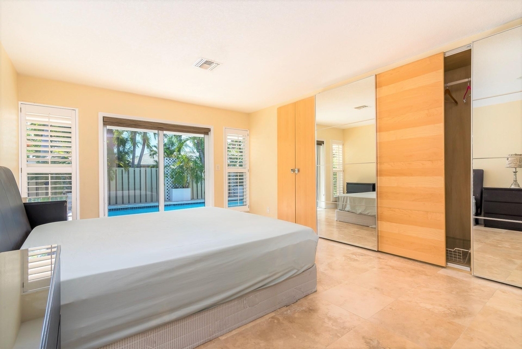 2213 Ne 16th Street - Photo 21