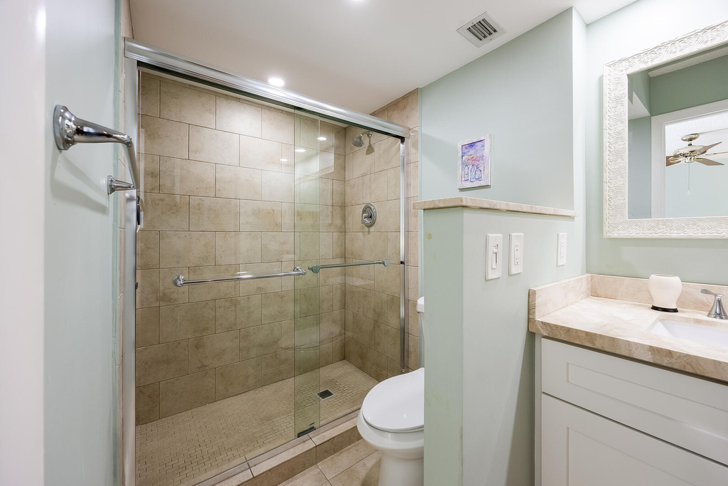 2255 Lindell Boulevard - Photo 38
