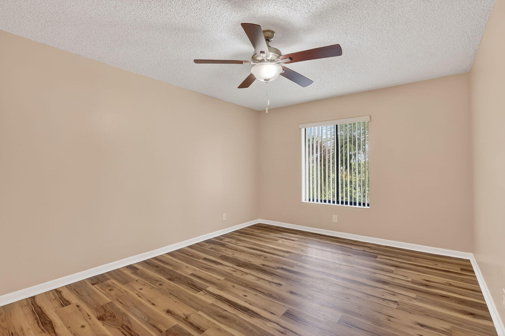 624 Sea Pine Way - Photo 21