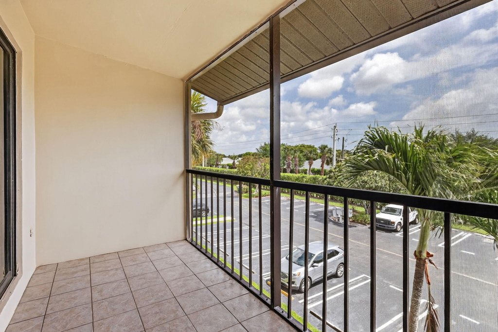 624 Sea Pine Way - Photo 28