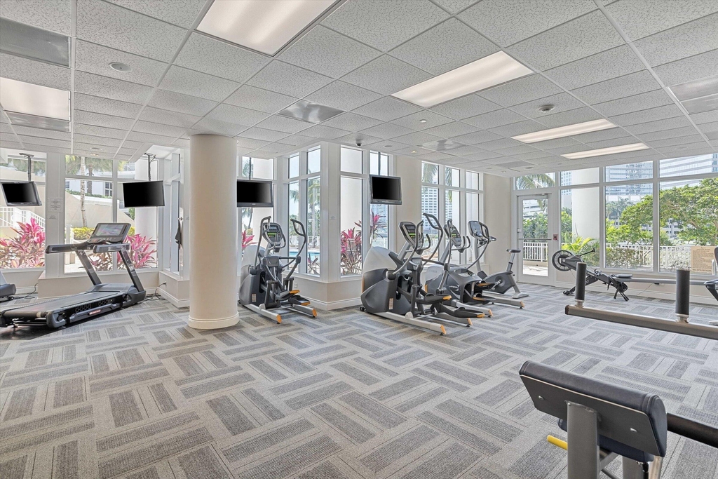 801 Brickell Key Boulevard - Photo 28