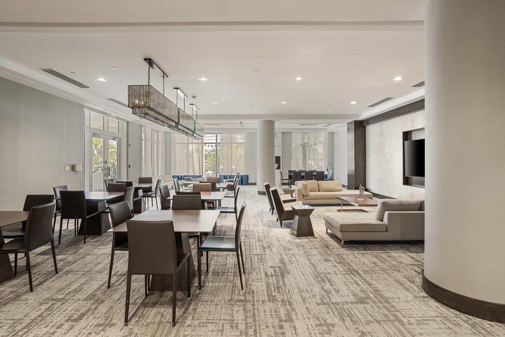 801 Brickell Key Boulevard - Photo 27