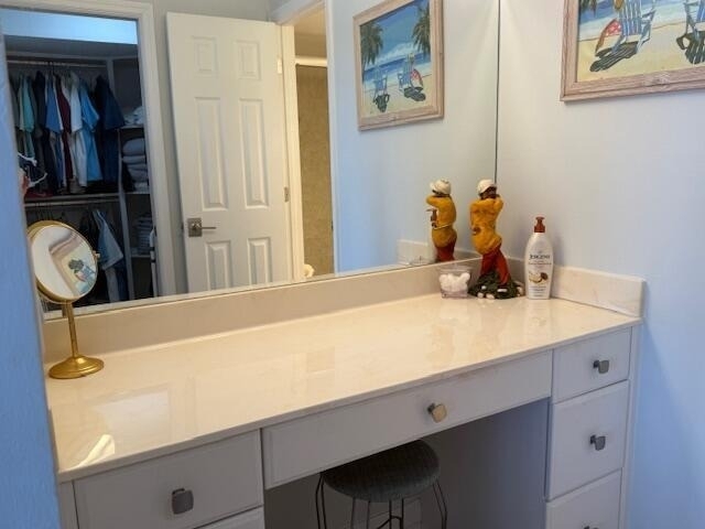 1319 E Hillsboro Boulevard - Photo 15