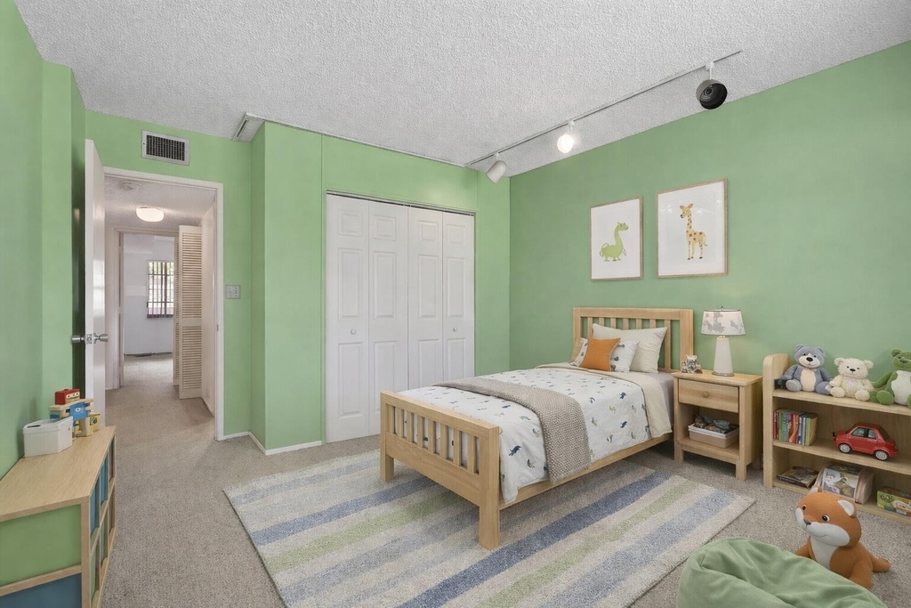 800 Cypress Boulevard - Photo 44