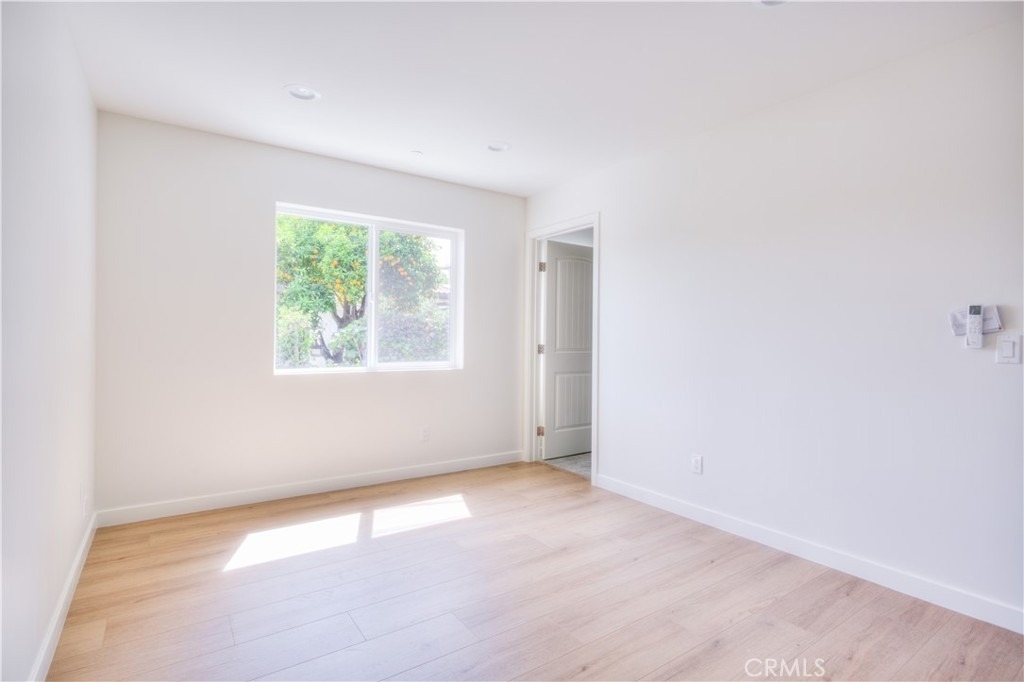 1806 8th St - Photo 11