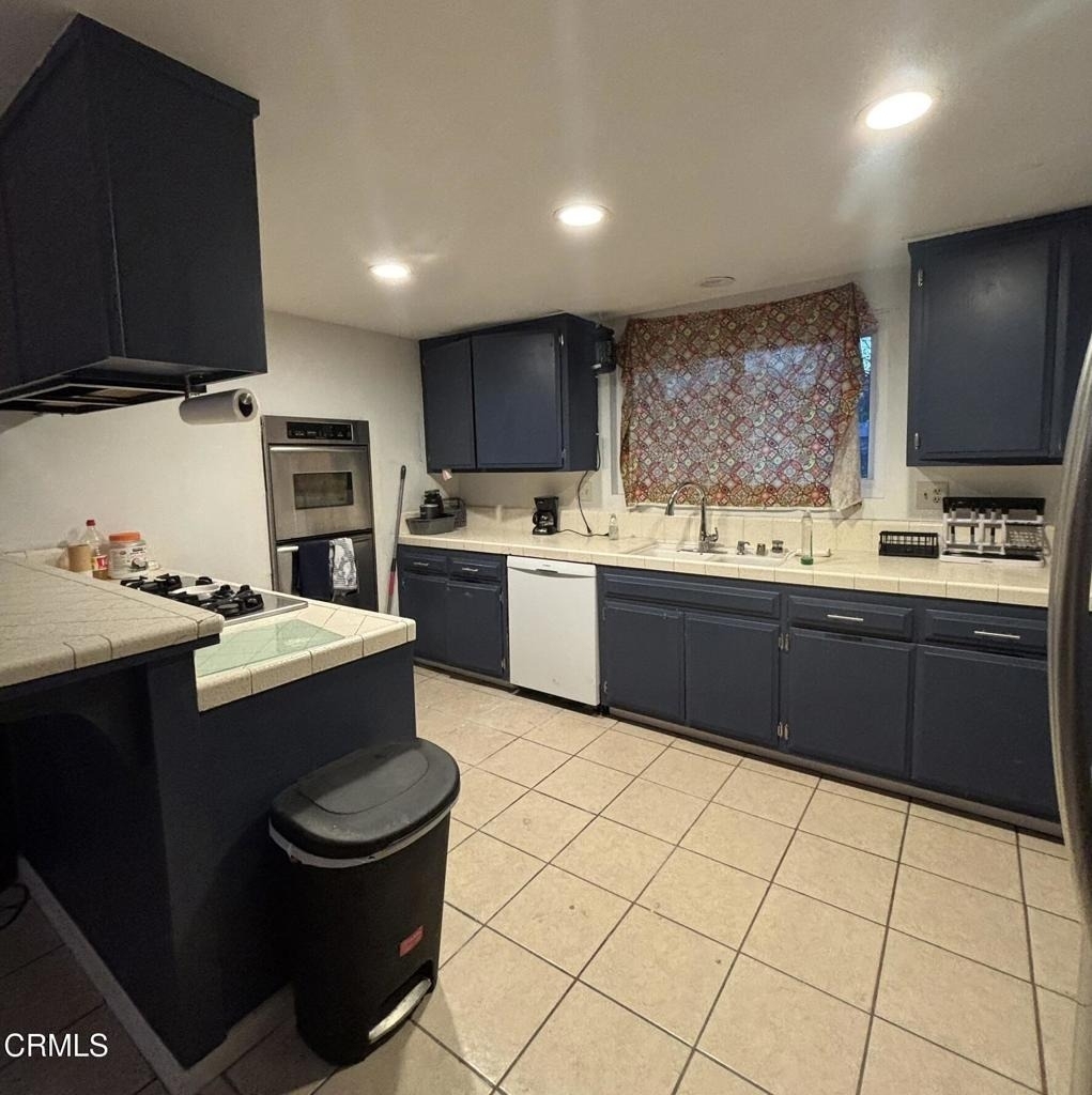 12 S Wendy Drive - Photo 4
