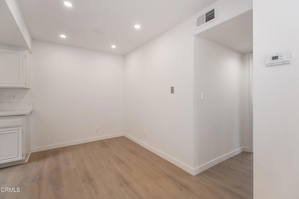 1169 Rosedale Avenue - Photo 4