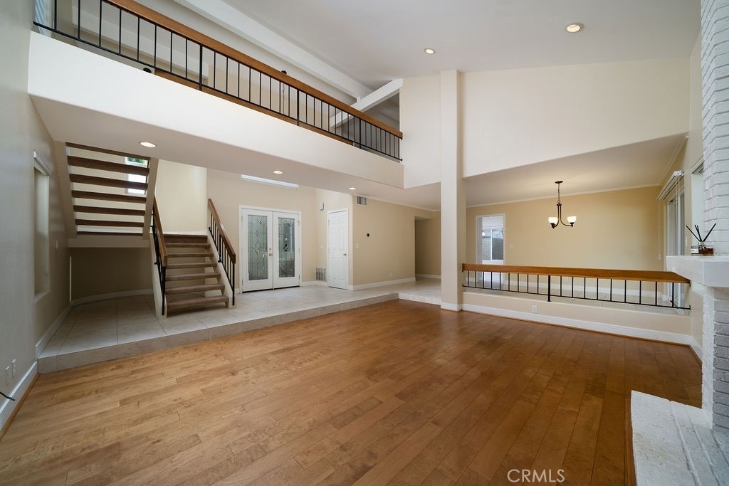 34 Columbus - Photo 4