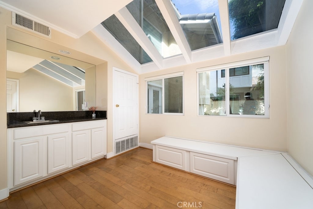 34 Columbus - Photo 12