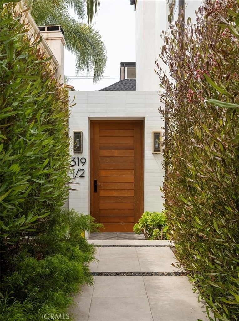 319 Jasmine - Photo 1
