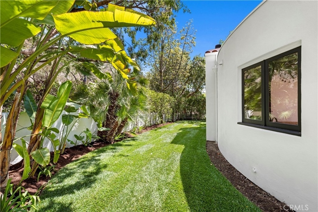 1280 Morningside Drive - Photo 16
