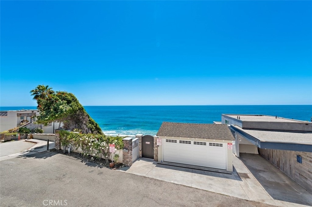 150 Cleo Street - Photo 2
