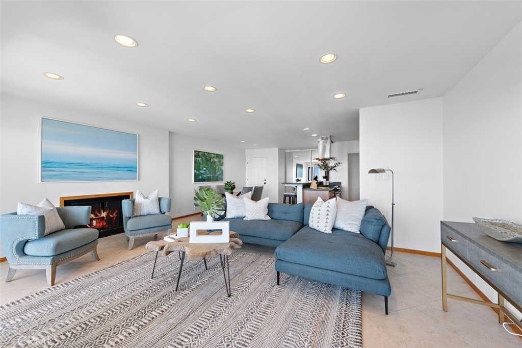 150 Cleo Street - Photo 12