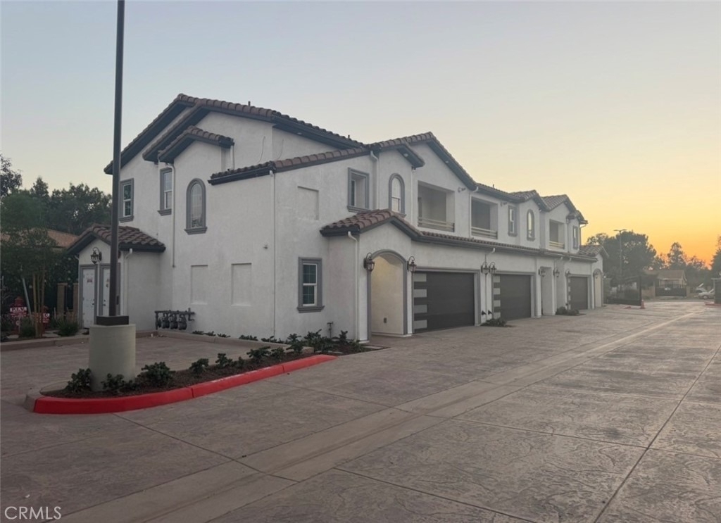 15909 Merrill - Photo 3