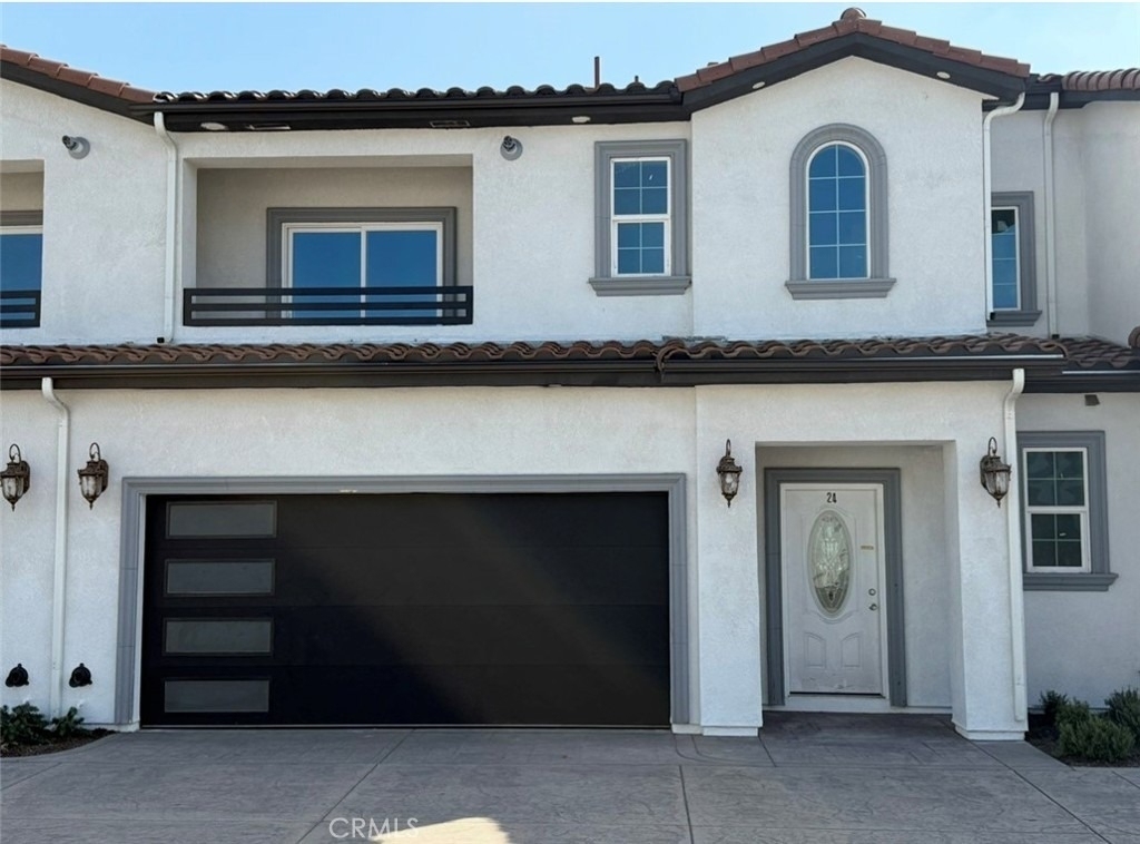 15909 Merrill - Photo 1