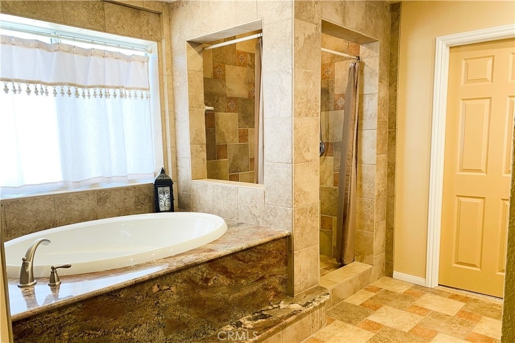 14105 Camino Del Oro - Photo 8