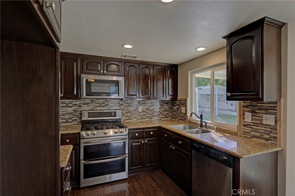 26691 Kicking Horse Drive - Photo 15