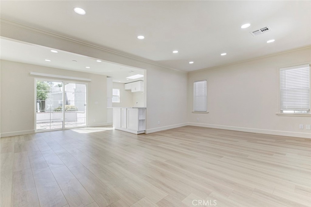 5709 Beck Avenue - Photo 3