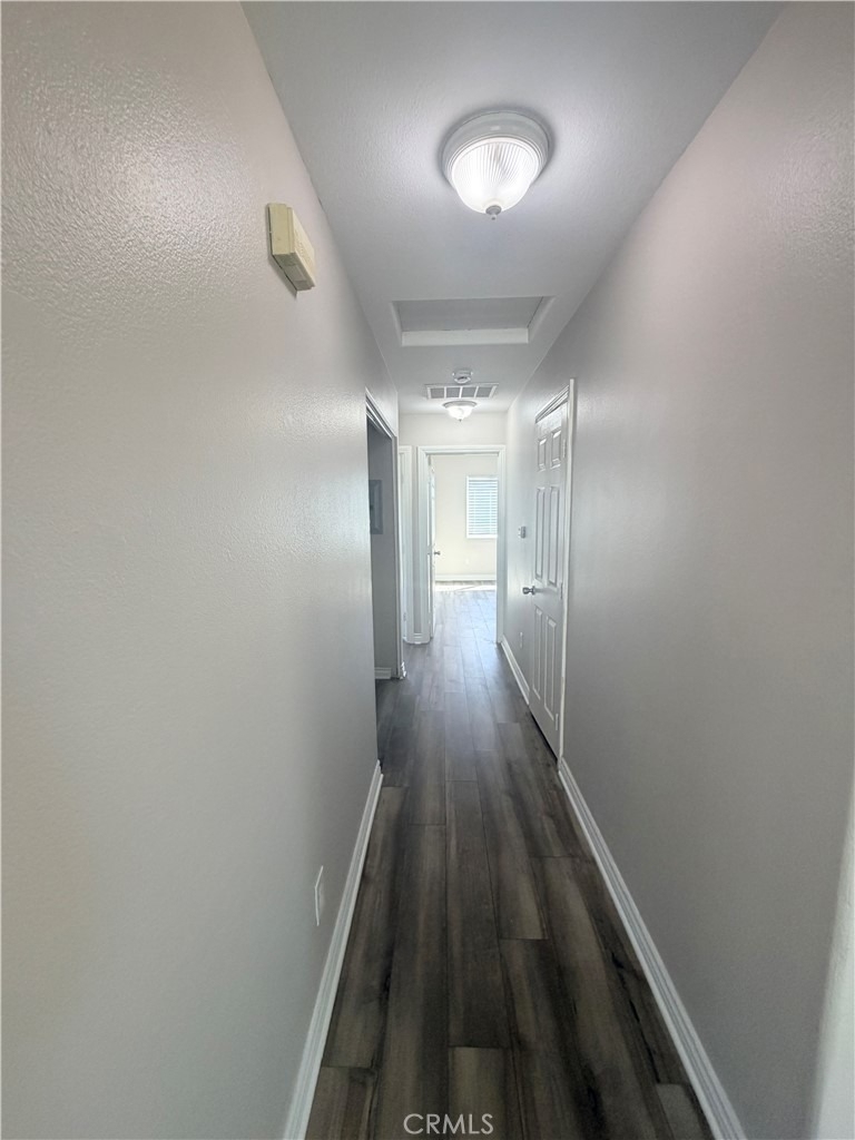 215 N Spruce Avenue - Photo 4