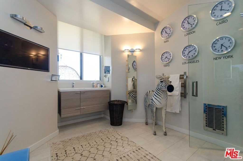 510 Leslie Lane - Photo 13