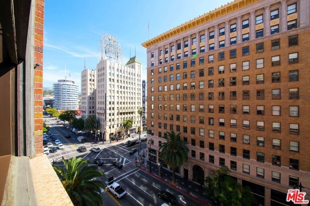1645 N Vine Street - Photo 29