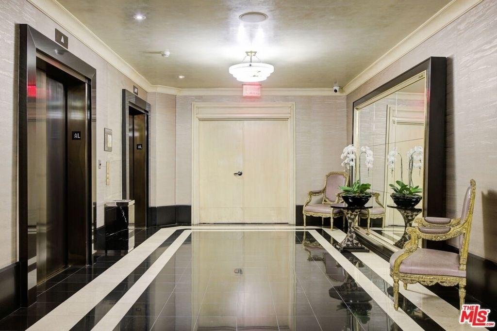 1645 N Vine Street - Photo 8