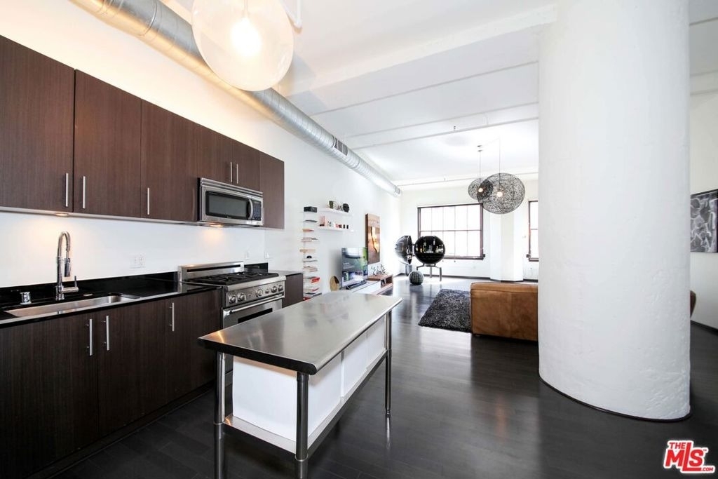 1645 N Vine Street - Photo 12
