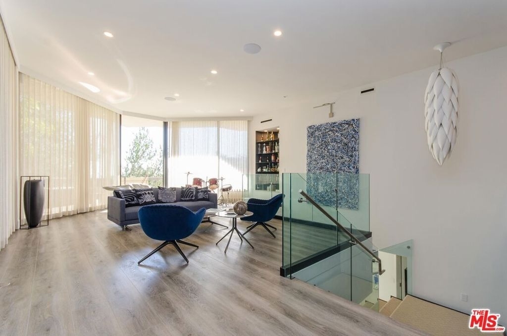 510 Leslie Lane - Photo 18